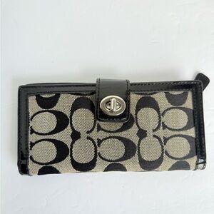 Coach Signature Canvas Turnlock Trifold Wallet – Black Leather Trim